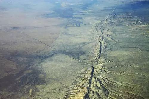 這奇怪的物理現象可能有助于預測大地震襲擊