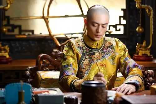 清朝滅亡后，國庫還剩下多少銀子？