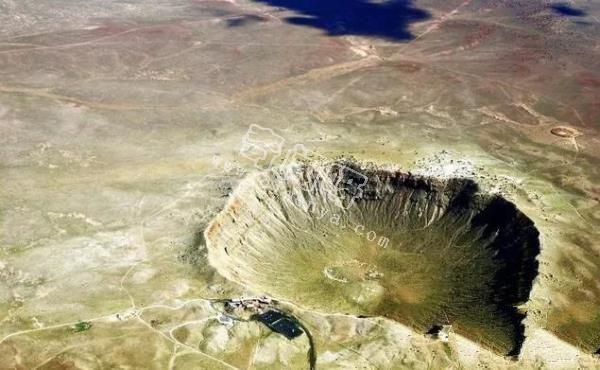 如果在黃石火山扔一顆核武器會怎樣？
