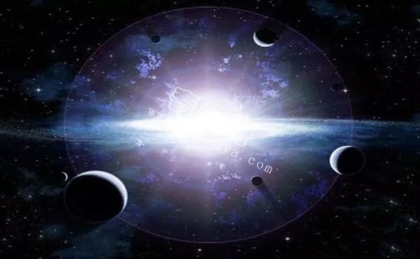 宇宙的結(jié)局會(huì)怎樣？科學(xué)家：從黑洞的內(nèi)部可看透宇宙的未來(lái)