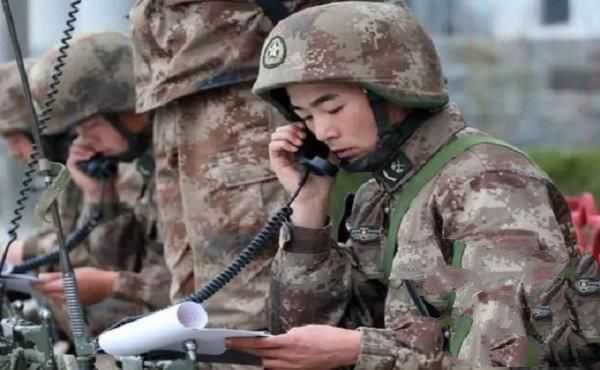 軍隊為何要把2念“兩”，7念“拐”，9念“勾”？有三個原因