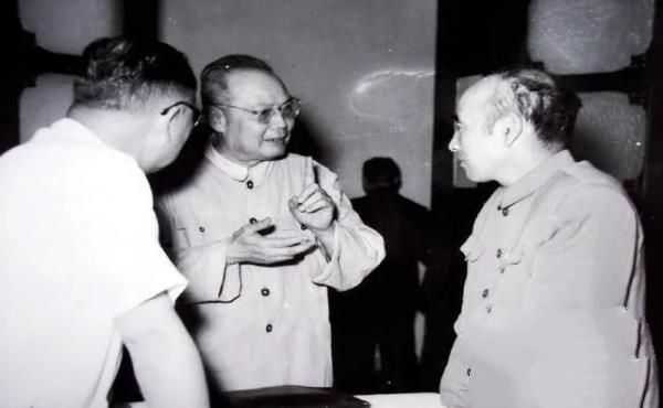九一三事件后，葉劍英：以前我不想再穿軍裝，現(xiàn)在看來還要管軍隊
