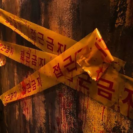 首爾樂天世界鬼屋“廢?！遍_學啦！黑色星期五喪尸入侵快逃