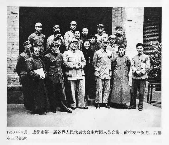 這位杰出的地下黨領(lǐng)導(dǎo)人仍健在，106歲了，其小說改編的電影很火