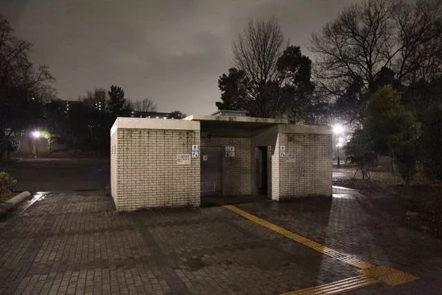 東京最猛鬧鬼景點：翠綠公園下埋著“二戰實驗品”百余具人骨