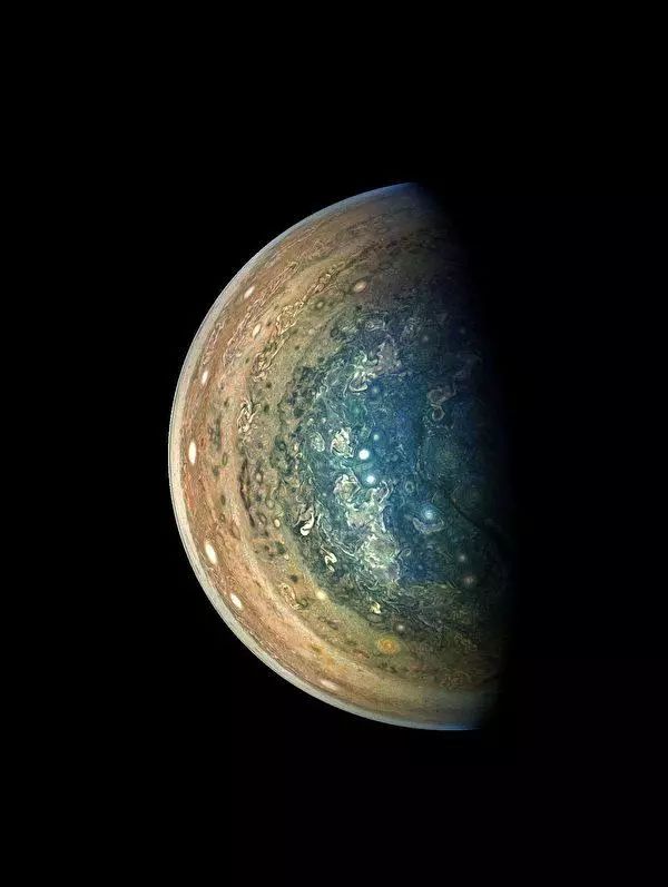 天文奇景6月10日上演木星沖日，一副雙筒望遠鏡可看到伽利略衛(wèi)星