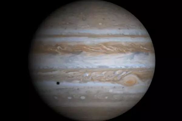 天文奇景6月10日上演木星沖日，一副雙筒望遠鏡可看到伽利略衛(wèi)星