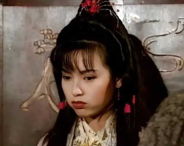 郭芙草包，父母沒(méi)教好？我卻覺(jué)得郭黃這對(duì)精英夫妻的教育很成功