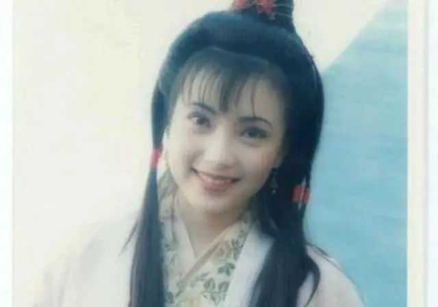 郭芙草包，父母沒(méi)教好？我卻覺(jué)得郭黃這對(duì)精英夫妻的教育很成功
