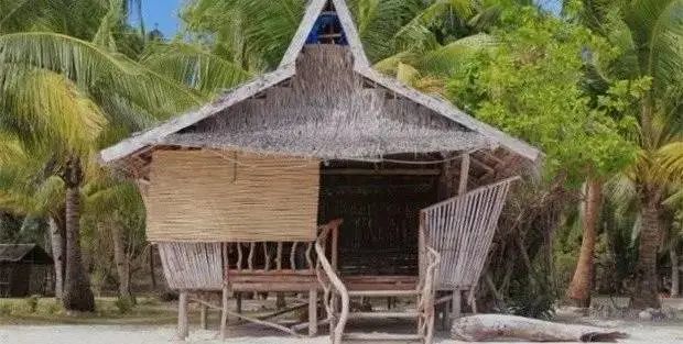 盤點全球10大奇葩葬禮,死后撥皮!