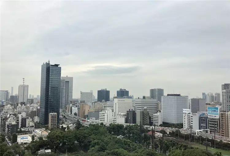 iPhone 8開箱初試：效能、拍攝讓人驚艷，期待iPhone X